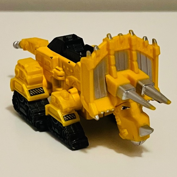 mattel dreamworks Toys Dinotrux Dozer Triceratops Mattel Diecast